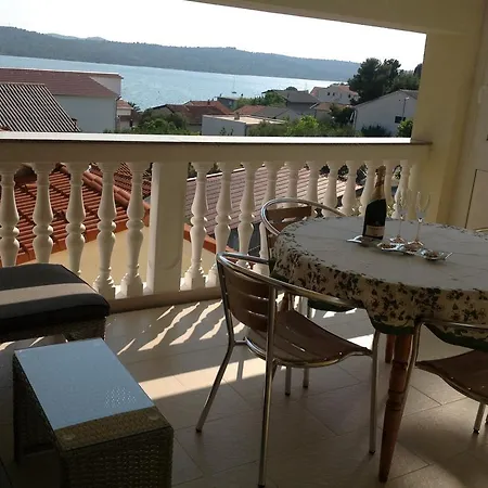 Casa de hóspedes Manja 3*