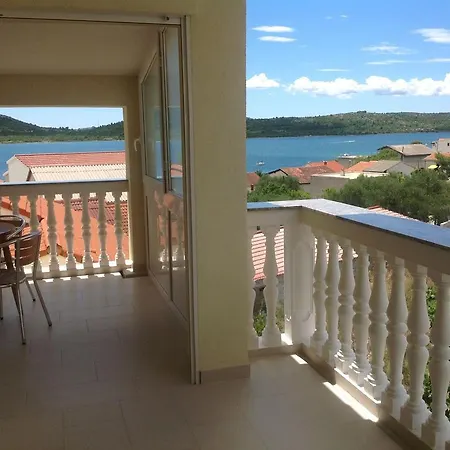 Manja Casa de hóspedes 3*