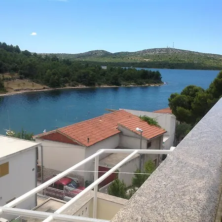 Manja Casa de hóspedes 3*